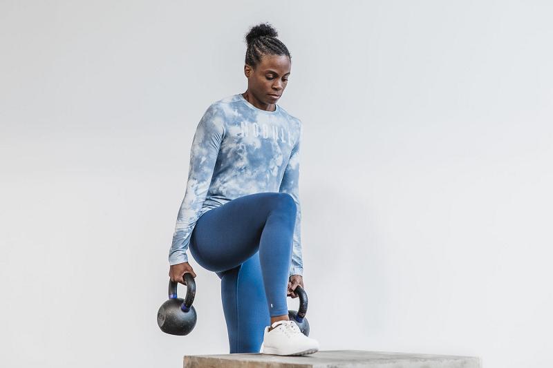 Nobull WoTee (TIE-DYE) Women's Long Sleeve Blue | USA U2201Z